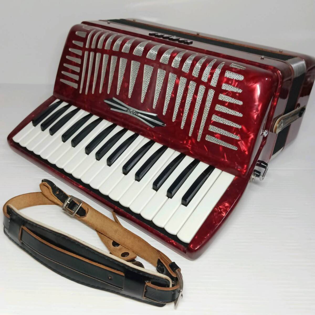 Yahoo!オークション -「アコーディオン yamaha ヤマハ」の落札相場