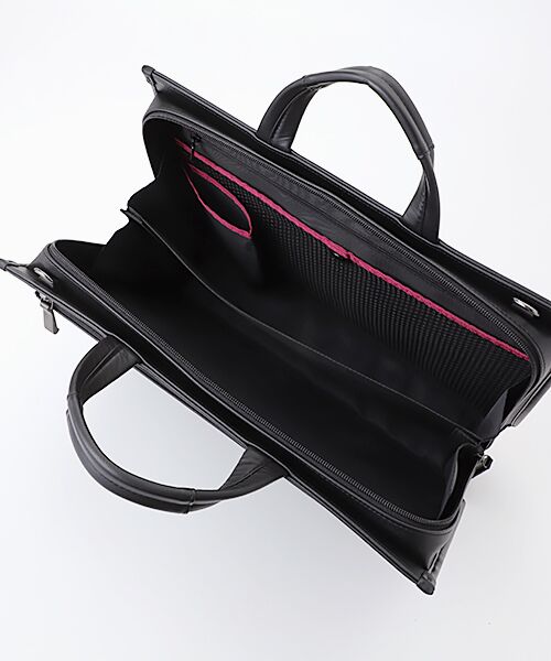 ナビ （ビジネスバッグ）｜TAKEO KIKUCHI Bags ＆ Leather Goods