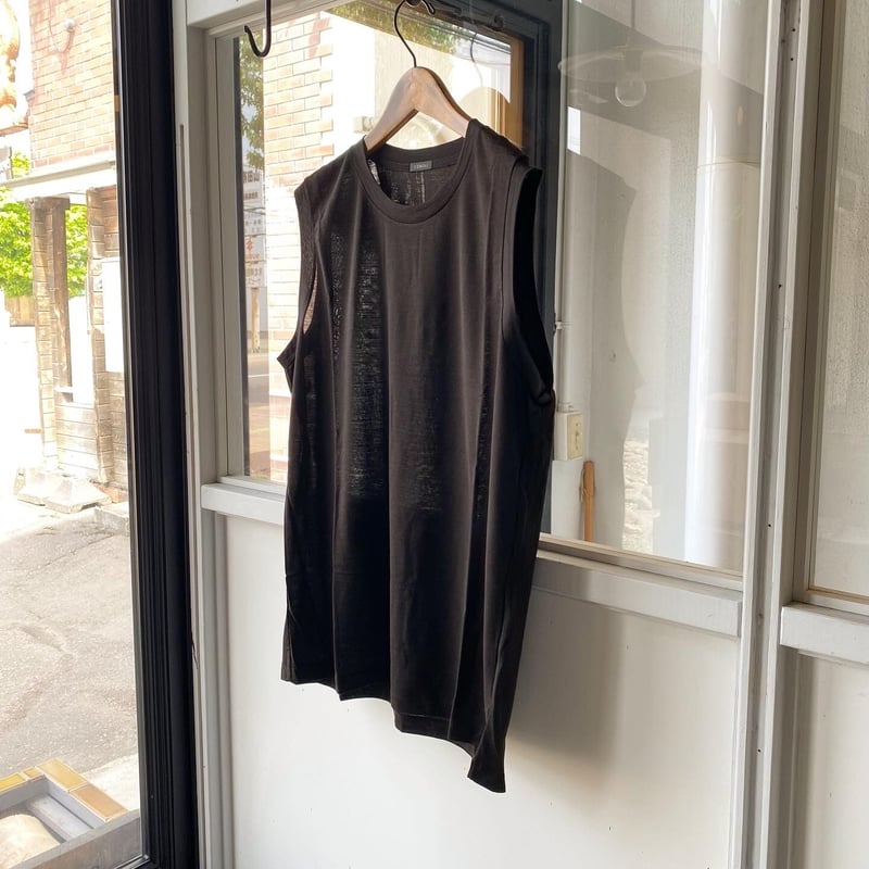 COMOLI サマーウール天竺 ノースリーブ | Less Higashikawa