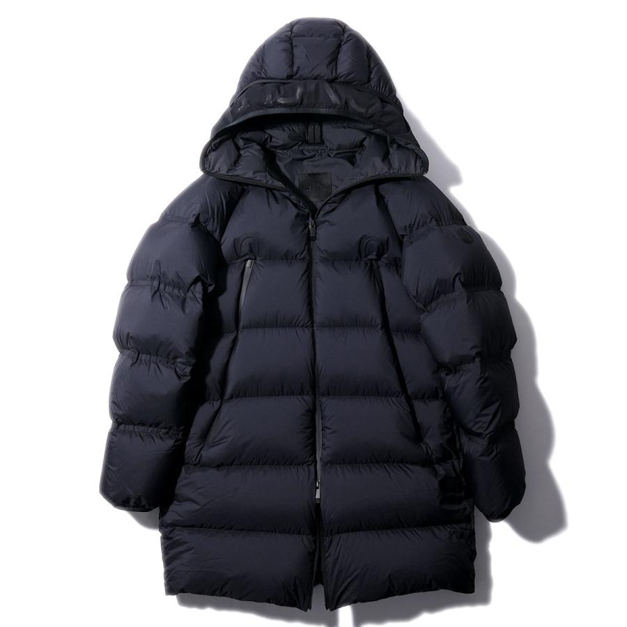 MONCLER（モンクレール） ロングダウンジャケット EXE 999ブラック