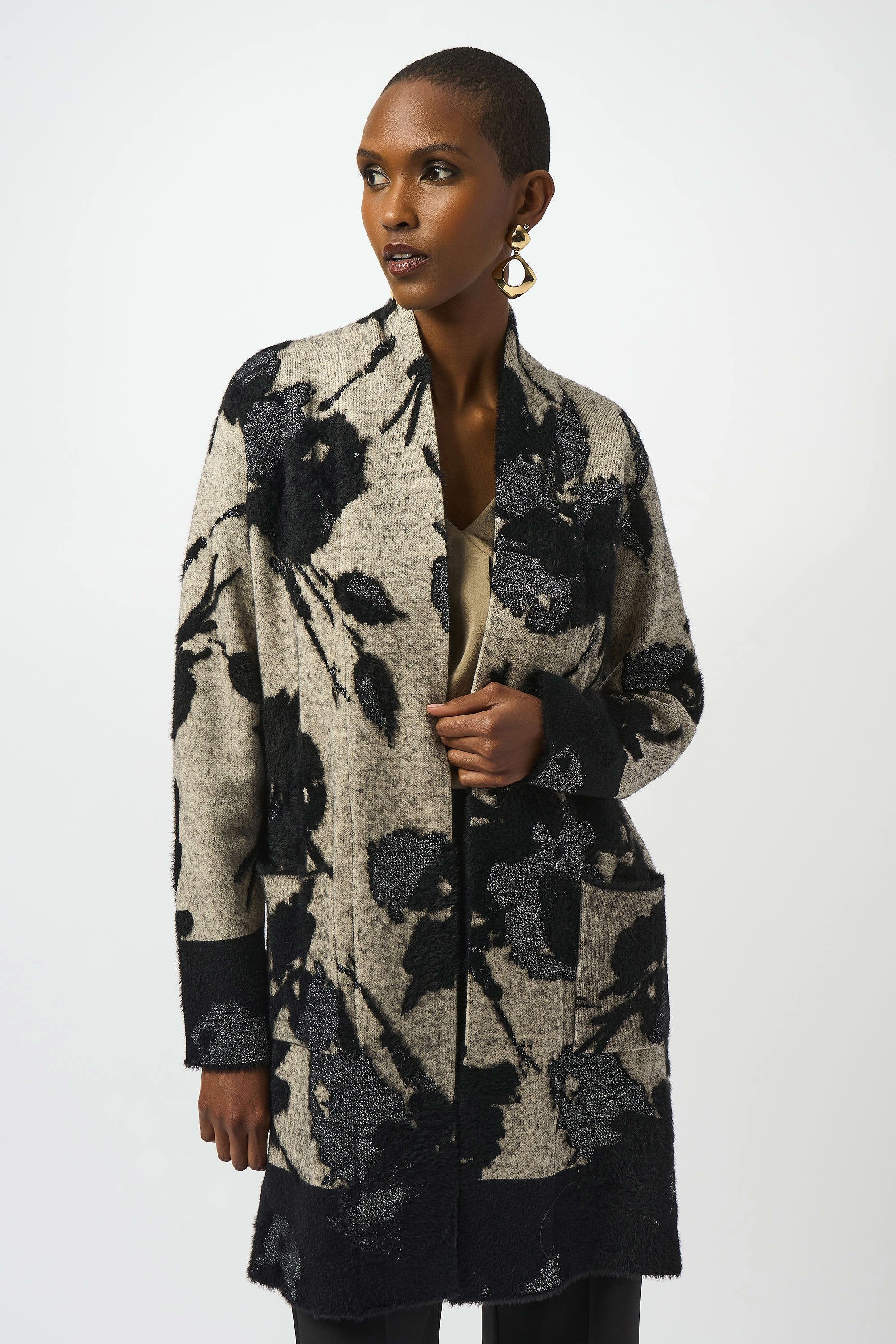 Abstract Jacquard Sweater Knit Long Cardigan - Champagne/Black
