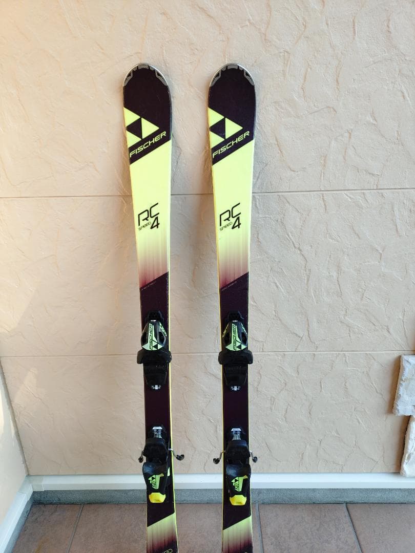 【くーぽん】FISCHER RC4 SPEED Jr 140 Fischer RC4 Speed Jr. - Junior Ski - Ski Review - Season 2019/2020