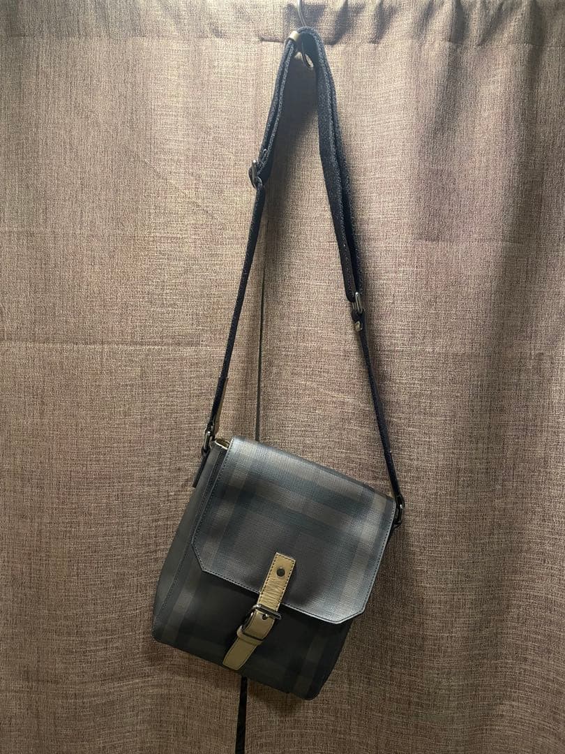 BURBERRY LONDON ショルダーバッグ ノヴァチェック BURBERRY バーバリー ノヴァチェック×ハート柄 ショルダーバッグ