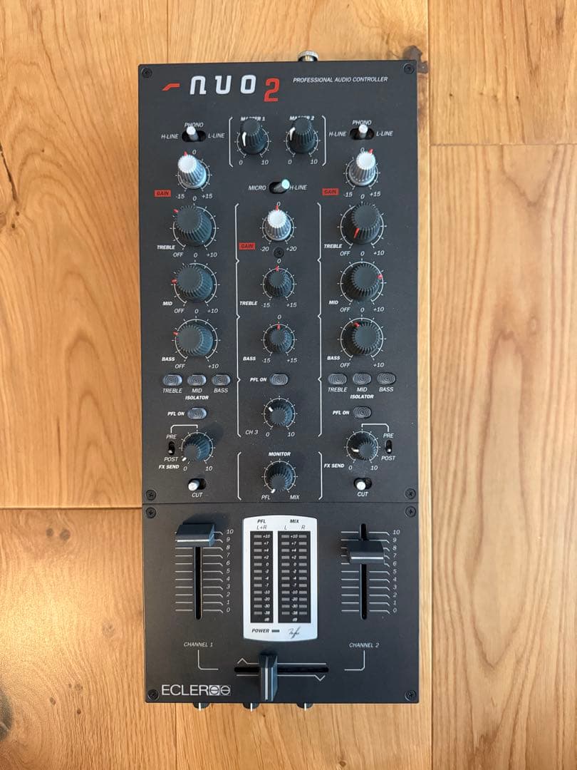 【美品・元箱付】Ecler NUO2 DJミキサー ECLER(エクラー) ／ NUO2.0 - DJミキサー【海外正規品・直輸入】 の