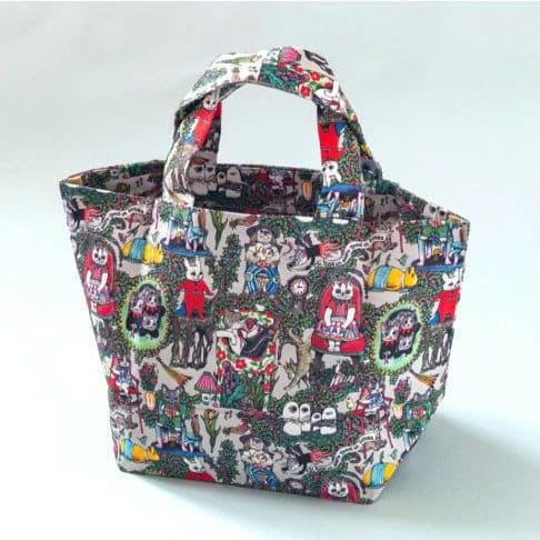 ヒグチユウコさん トートバッグ chair ボリス雑貨店 猫 ボリス雑貨店 chairs トートバッグ ヒグチユウコ - メルカリ