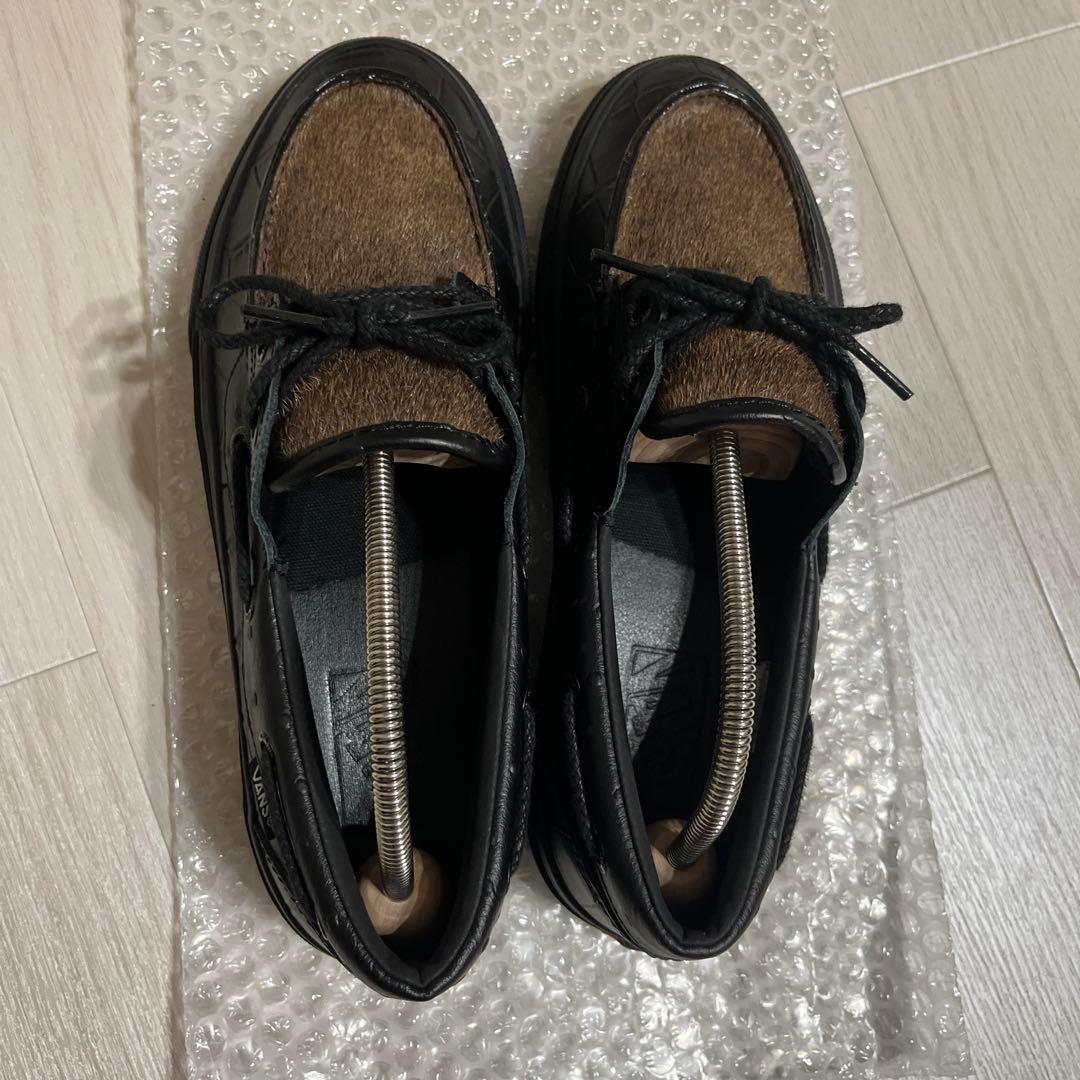 Vans HOUYHNHNMフィナム　2アイレット VANS 2 EYELET ANIMAL 20周年を迎えたHOUYHNHNMがデザイン監修した