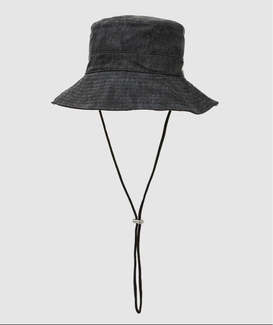 帽子 GANNI Fisherman Bucket Hat Denim GANNI Women's' Denim Bucket Hat in Black | LN-CC®