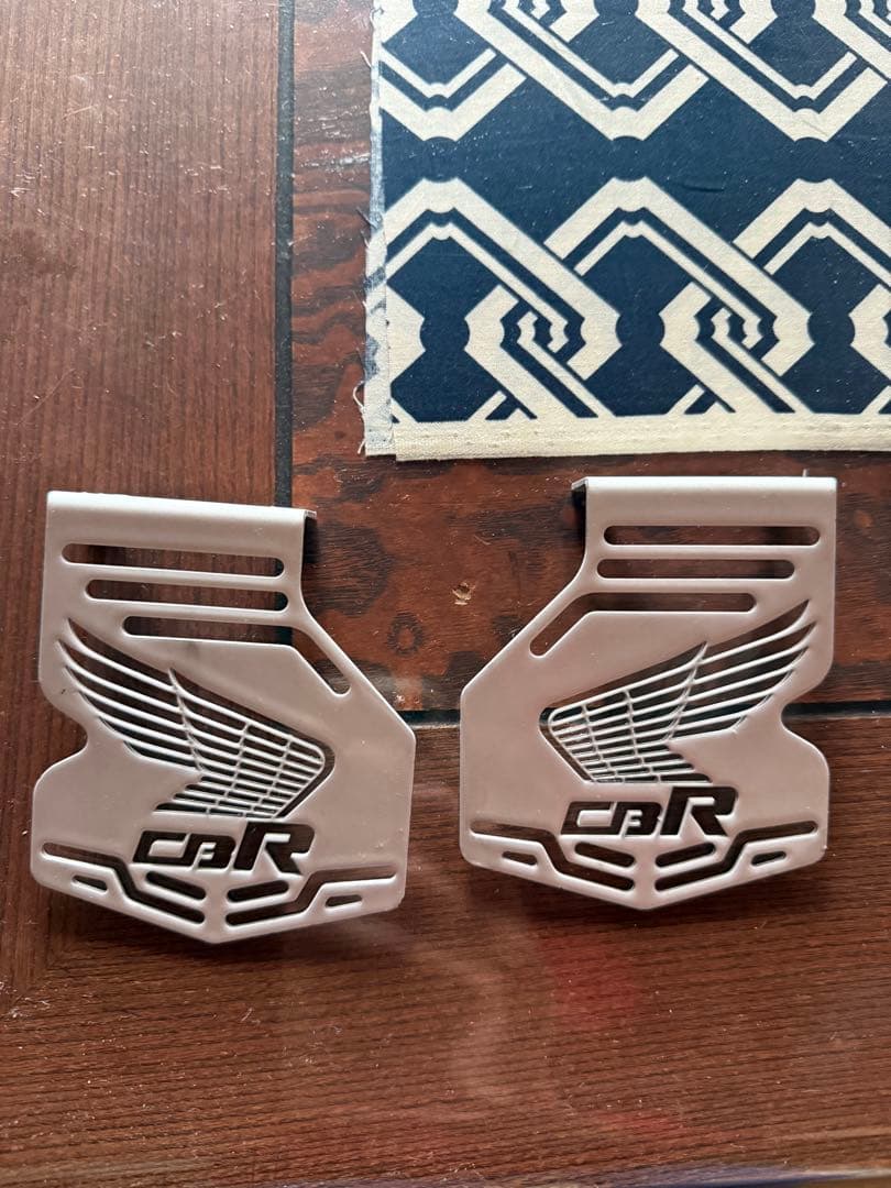 CBR400F キャブカバー パールホワイト 5ce8e5872120b1701e781234a53912