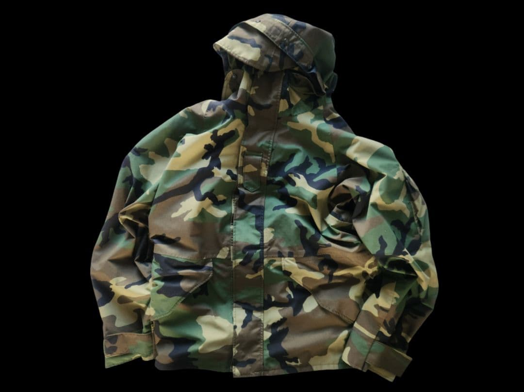 ジャケット・アウター 2000s US.ARMY ECWCS GEN1 2000s US.ARMY ECWCS GEN1 ゴアテックスパーカー 後期型 表記LARGE