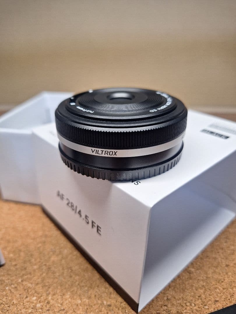VILTROX AF 28mm F4.5 FE レンズ sony 用 Amazon.co.jp: VILTROX 28mm F4.5 FE ソニーEマウントレンズ用、AF