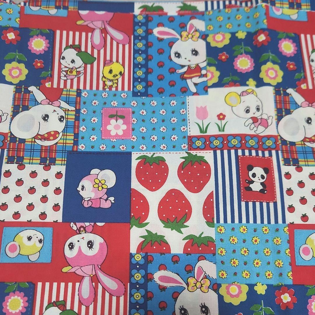 レトロアニマル、パッチワーク柄生地 - メルカリ