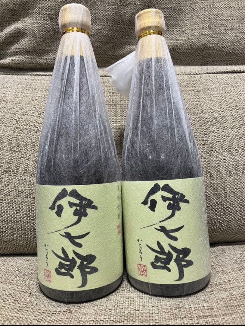 伊七郎いひちろう本格焼酎720ml2本セット 株式会社伊七郎＞鹿児島の本格芋焼酎「伊七郎」を製造｜お取り寄せ
