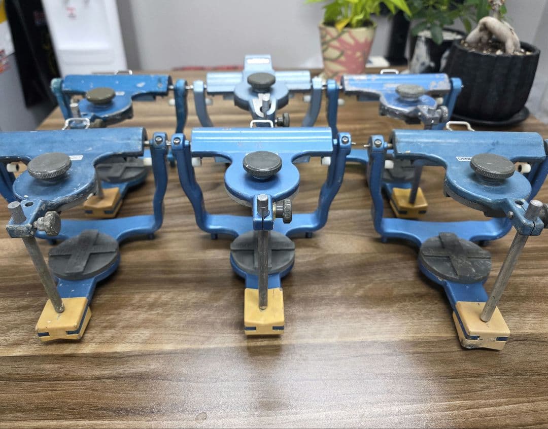 歯科技工 歯科 デンタルホビー 咬合器 6台 ラポール（平均値咬合器） | 商品詳細 | 株式会社ヨシダ