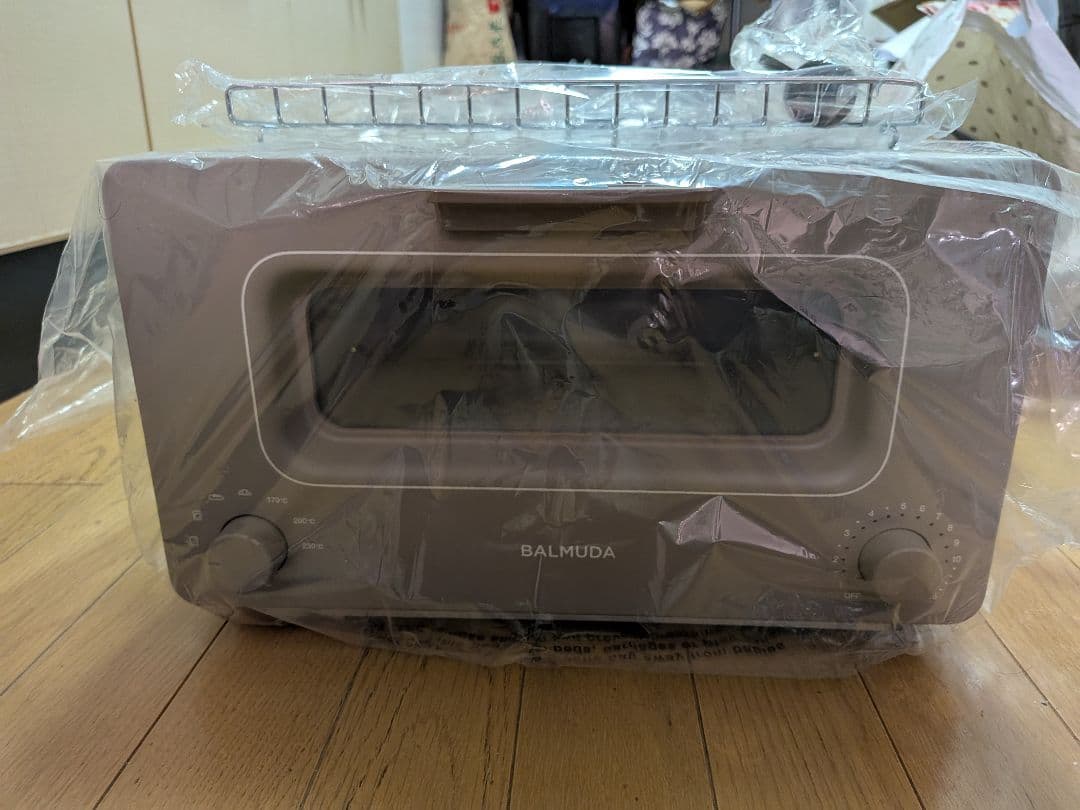 BALMUDA The Toaster K01Eシリーズ バルミューダ BALMUDA The Toaster K01E-KG [ブラック] 価格比較