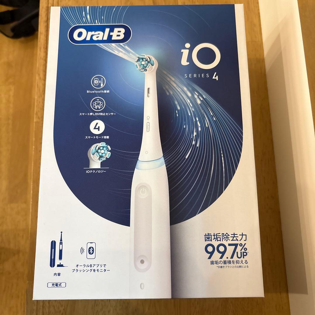 [新品未開封品] Oral-B iOシリーズ4 電動歯ブラシ本体 オーラルB ブラウン BRAUN iOシリーズ4 IOG41A61KWT 電動歯ブラシ 回転