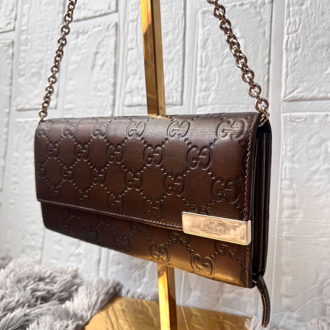 美品✨GUCCI チェーン　ウォレット　長財布　シマ　ロゴプレート　ブロンズ 美品✨GUCCI チェーン ウォレット 長財布 シマ ロゴプレート ブロンズ