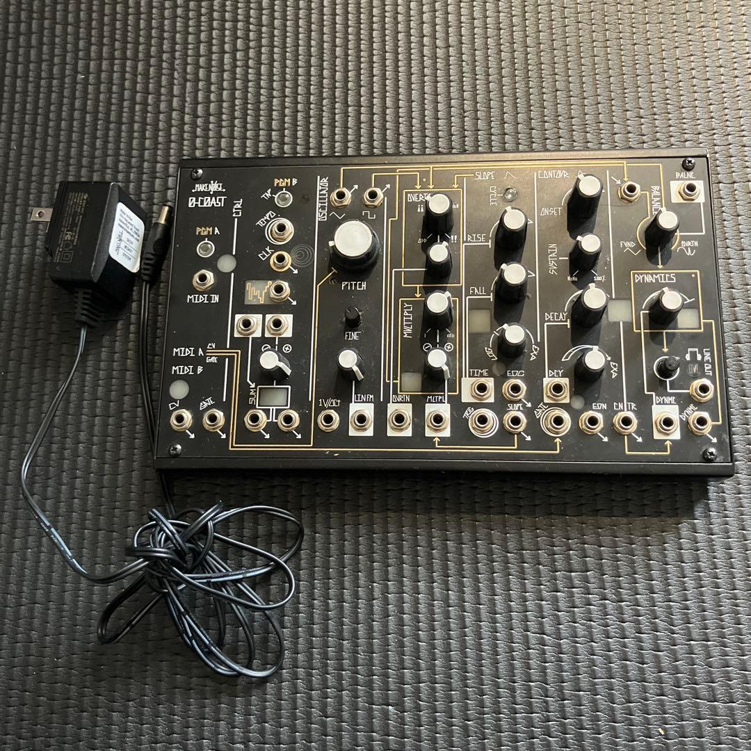 Make Noise 0-Coast モジュラーシンセ　モジュラー 0coast Make Noise 0-COAST Semi-modular Analog Desktop Synthesizer