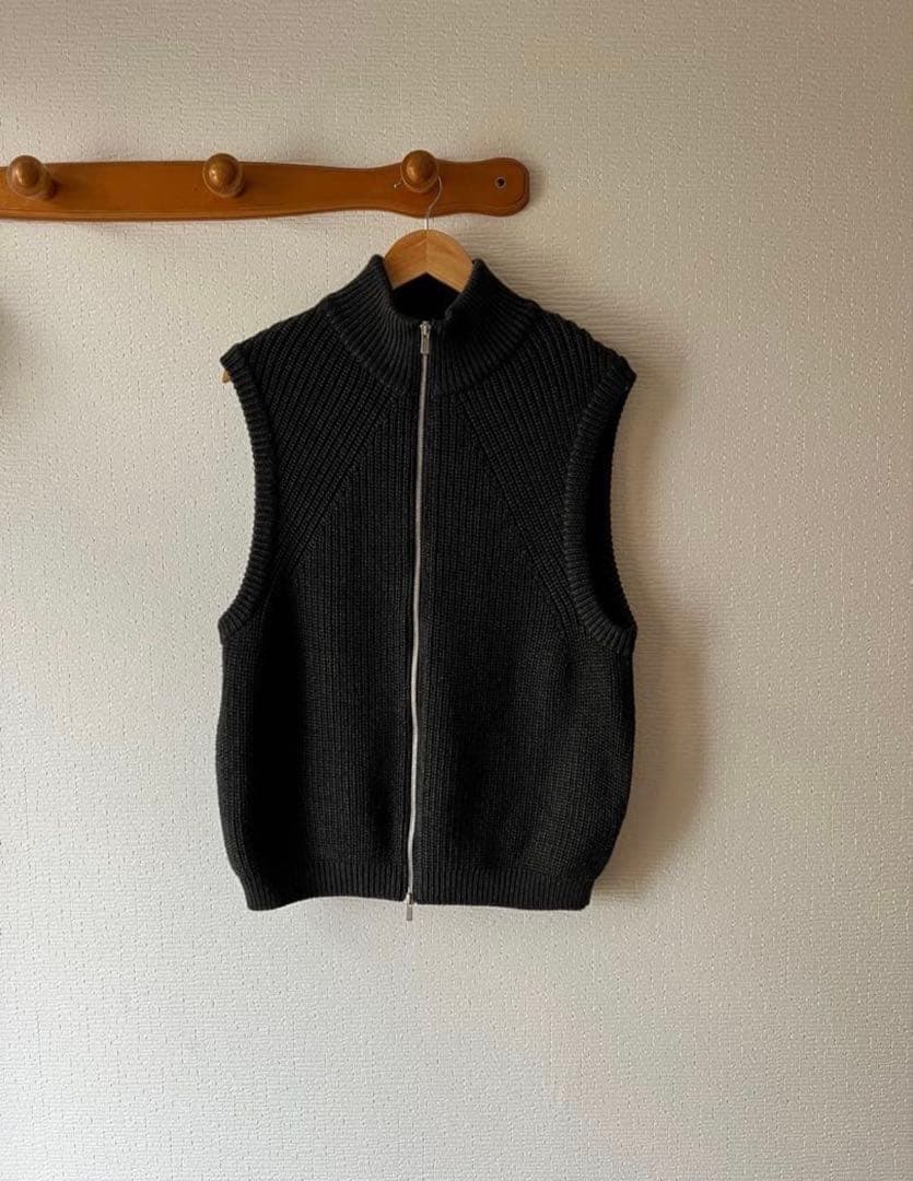 【未使用に近い美品】 24AW BATONER ニットベスト BATONER 20SS START!! BIRD'S EYE JACQUARD VEST . | andPheb Staff Blog